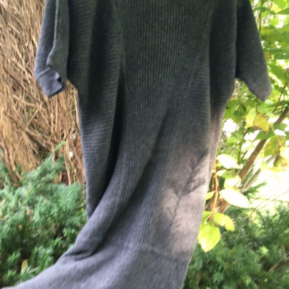 Soft, & stylish, NWOT, Banana Republic Dress XS - Picture 3 of 5